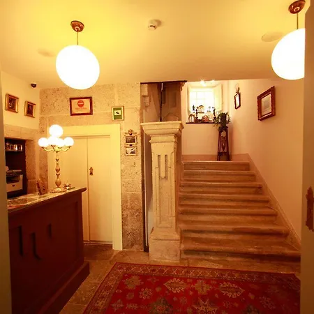 Hotel Monumento Pazo De Orbán Lugo