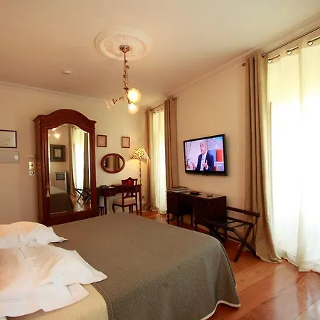Hotel Monumento Pazo De Orban 4*