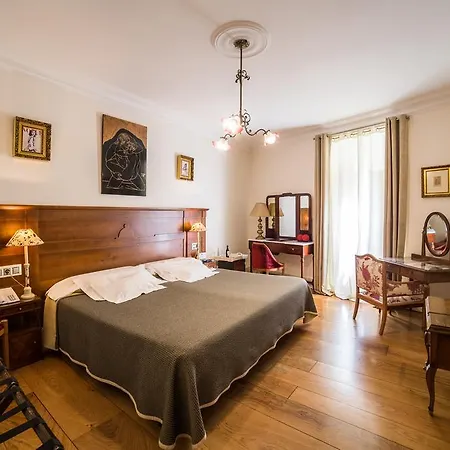 Hotel Monumento Pazo De Orban 4*